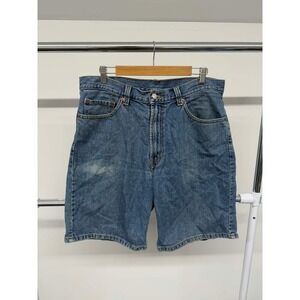 Vintage Levi's Denim Shorts Size 36W‎